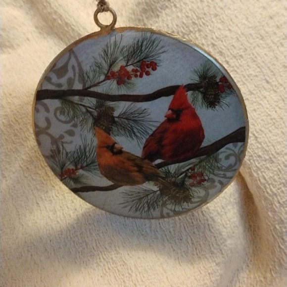 Cardinal Ornament M/F Holiday Scene - Picture 8 of 8